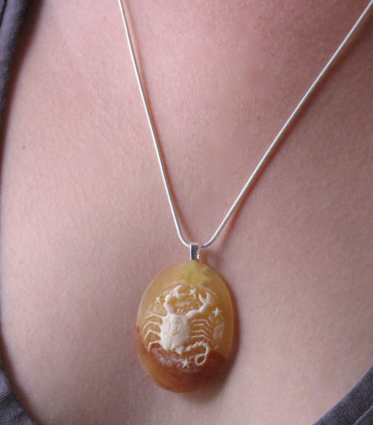Vintage Burnt Sienna Resin Pendant for Cancer